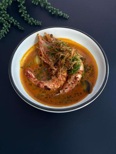 A gallery image of the Kayumanis restaurant.